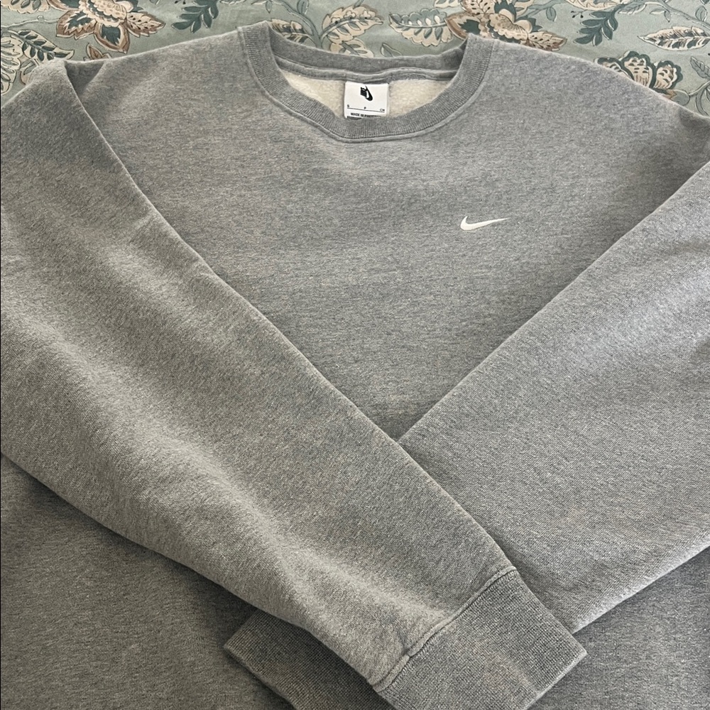Nike Men's Classic Gray Crewneck Sweater